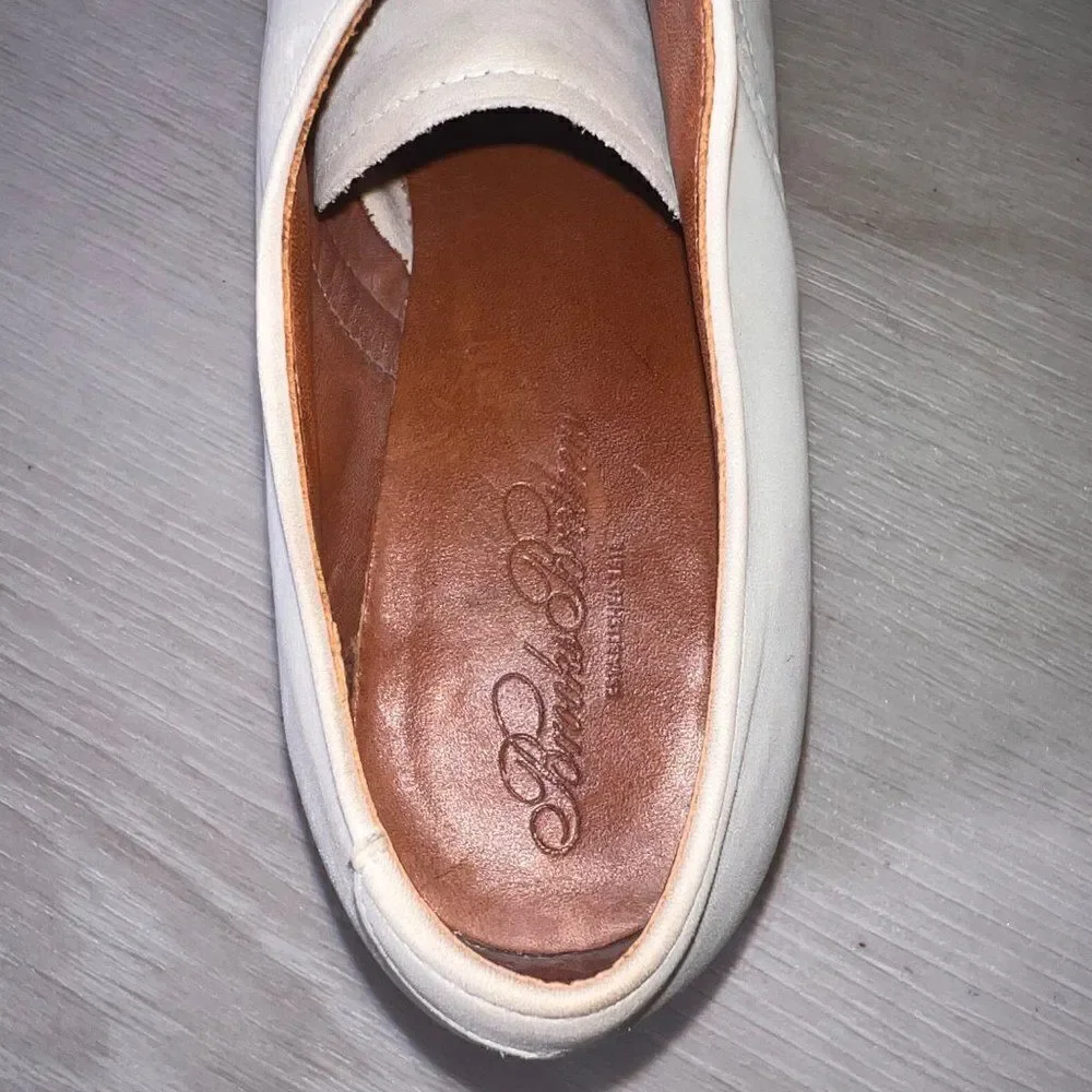 Brooks Brothers Cream Suede Oxfords W3005 Women's 6.5 (Narrow AA)‎